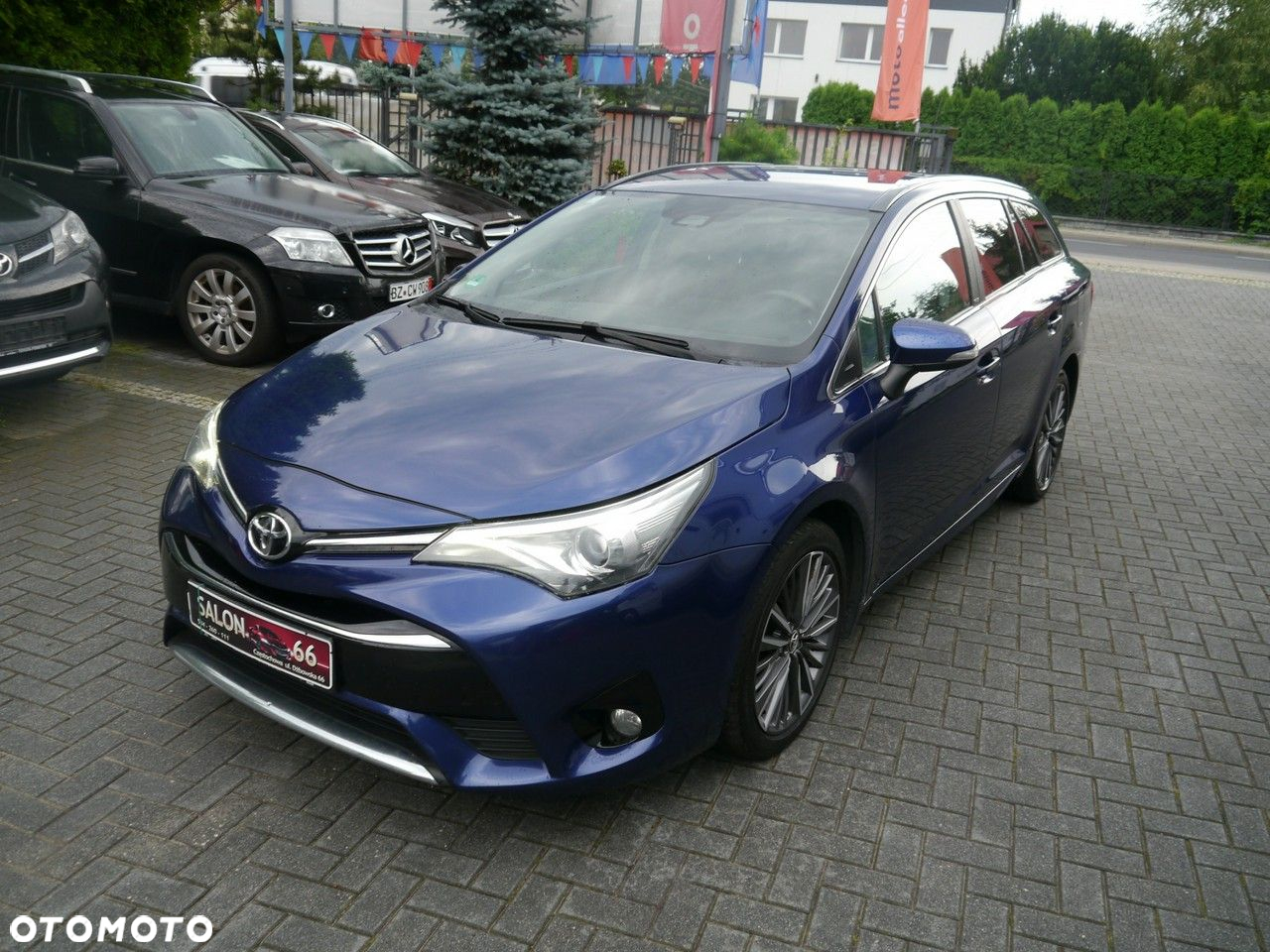Toyota Avensis Touring Sports 2.0 D-4D Comfort - 4