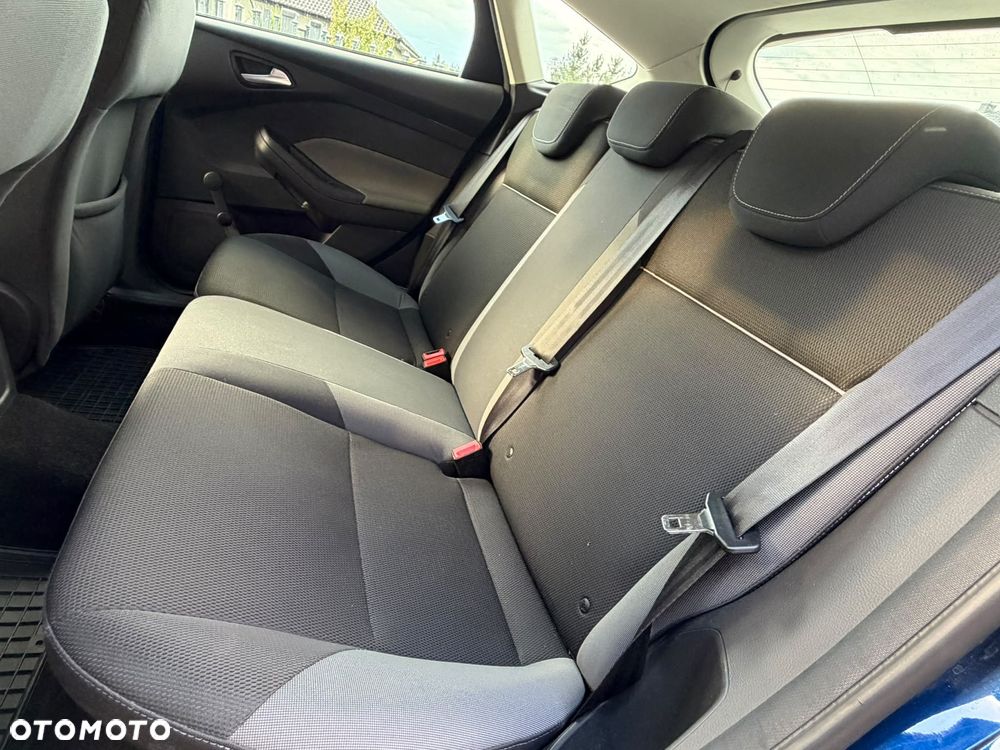 Ford Focus 1.6 Edition Start - 24
