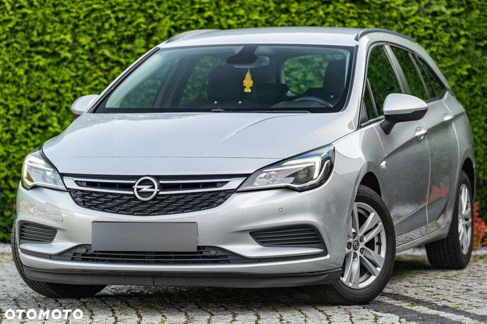 Opel Astra - 11