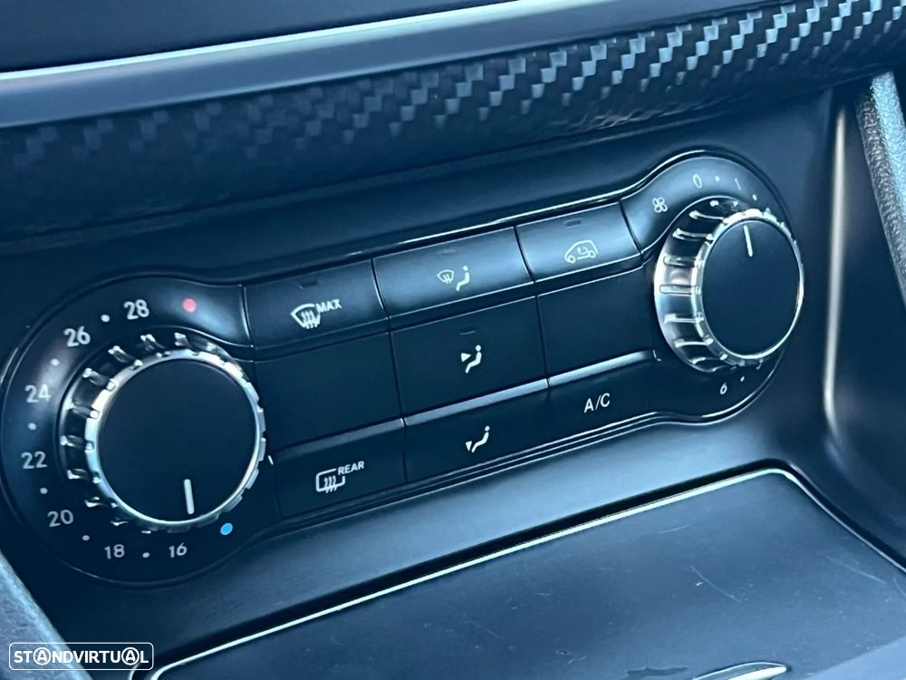 Mercedes-Benz A 180 - 21