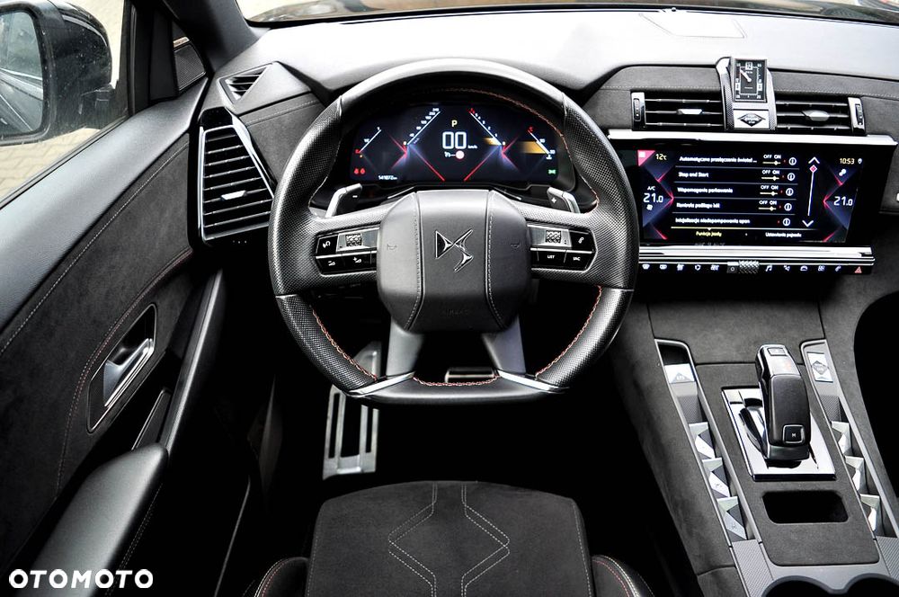 DS Automobiles DS 7 Crossback 1.6 PureTech Performance Line + - 29