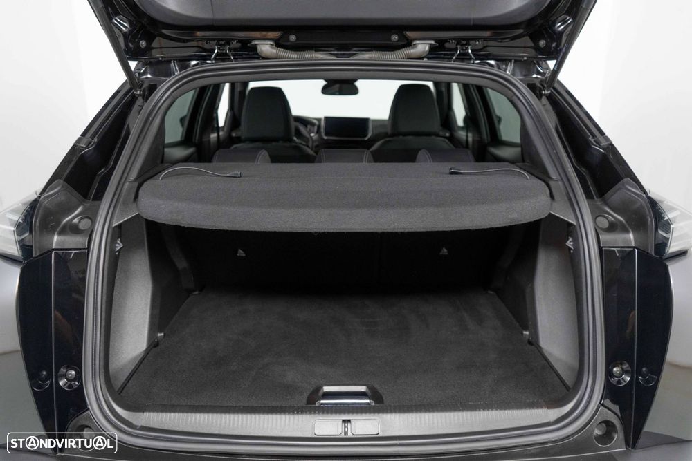 Peugeot 2008 1.2 Allure - 16