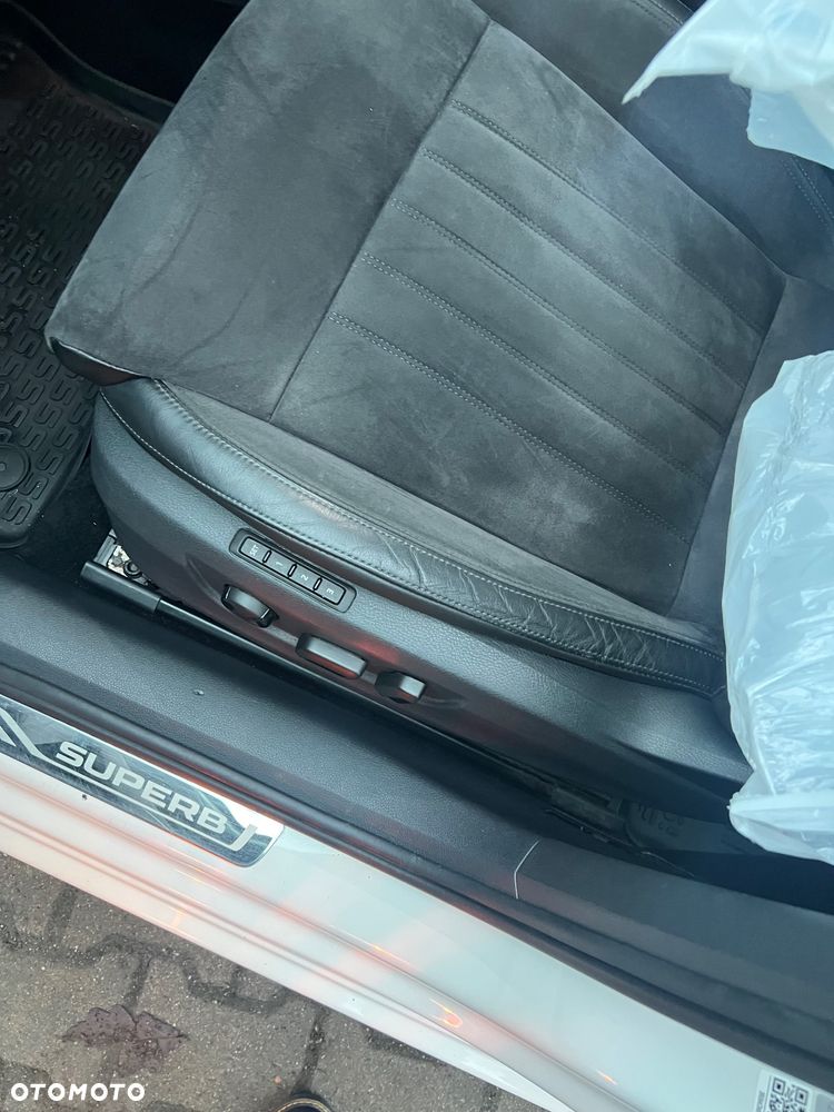 Skoda Superb 2.0 TDI Ambition - 12