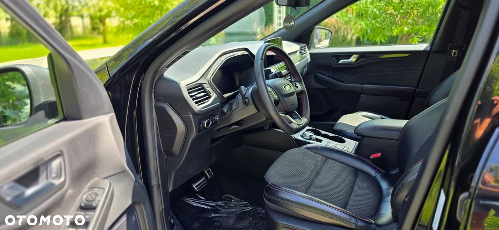 Ford Kuga - 18