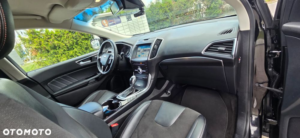 Ford Edge 2.0 TDCi Bi-Turbo 4x4 ST-LINE - 39