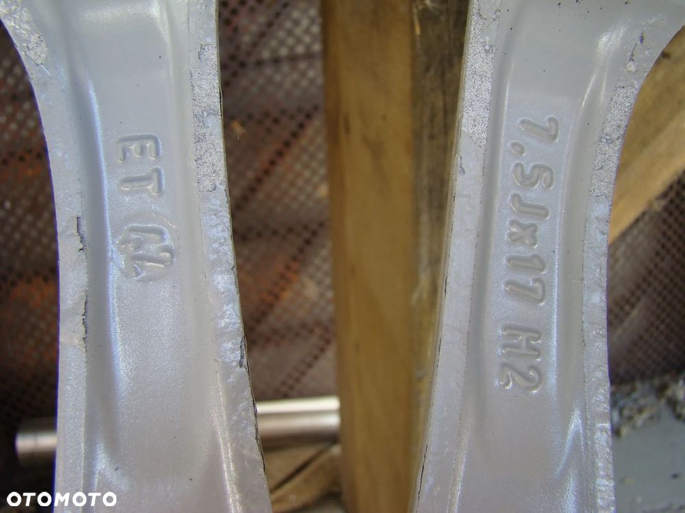 a60 5x120 VW Transporter Caravelle Multivan T5 T6 7,5jx17 opony zima - 11