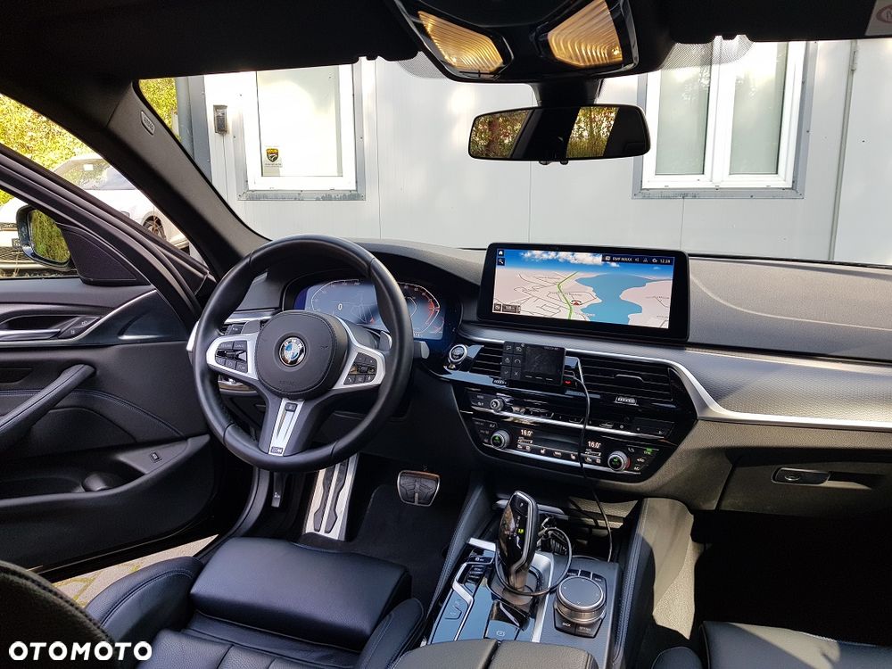 BMW Seria 5 540d xDrive M Sport Edition - 25
