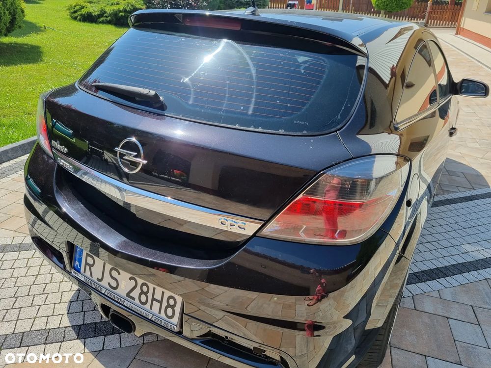 Opel Astra 2.0 T OPC - 5