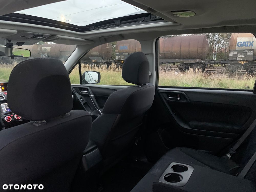 Subaru Forester 2.0i Platinum Lineartronic - 16