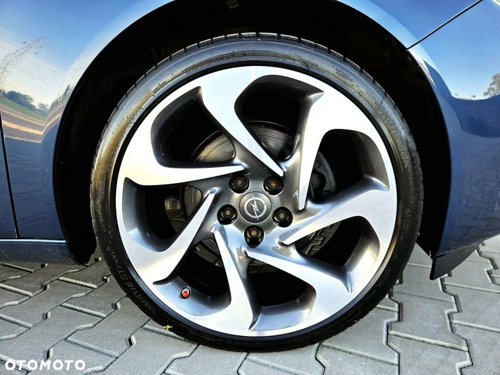 Opel Insignia - 26