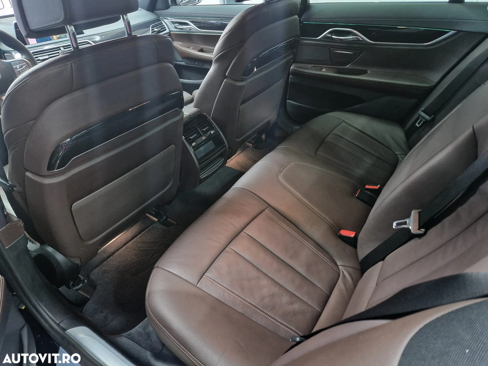 BMW Seria 7 730d xDrive - 13