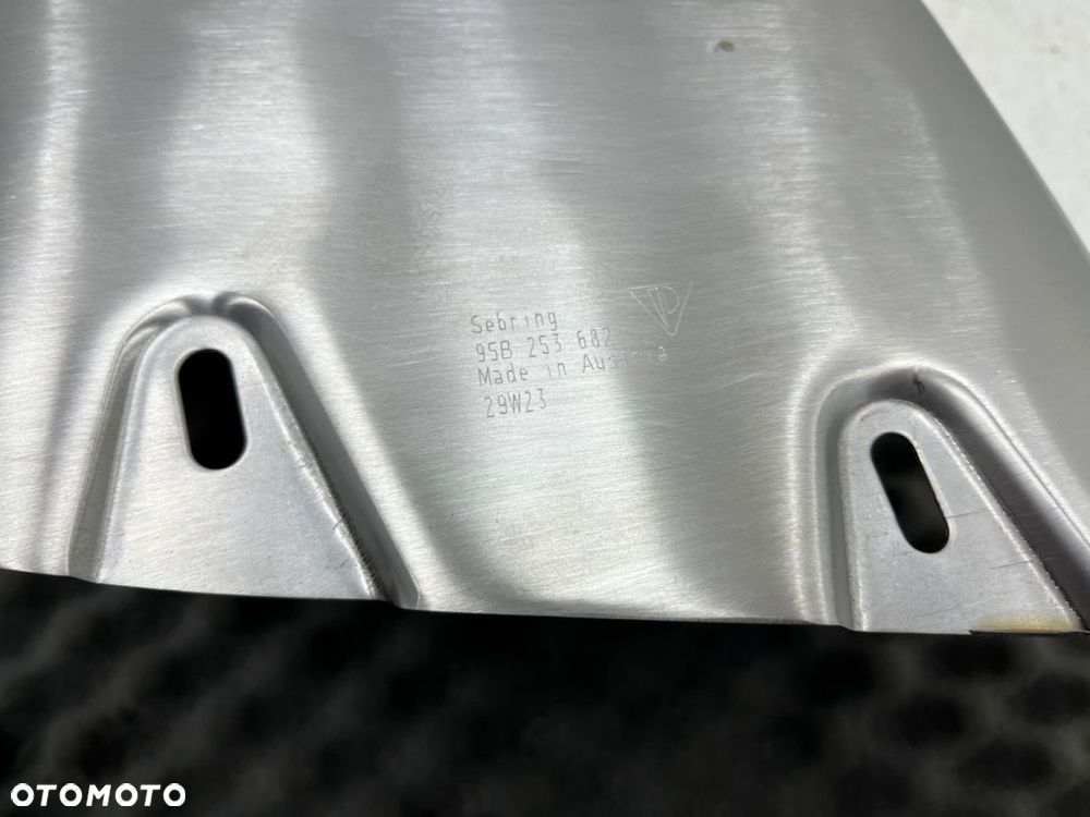 Wydech Macan I 95b LIFT 21r.- NOWA prawa tylna końcówka tłumika nasadka oryginalna prawy tył - 9