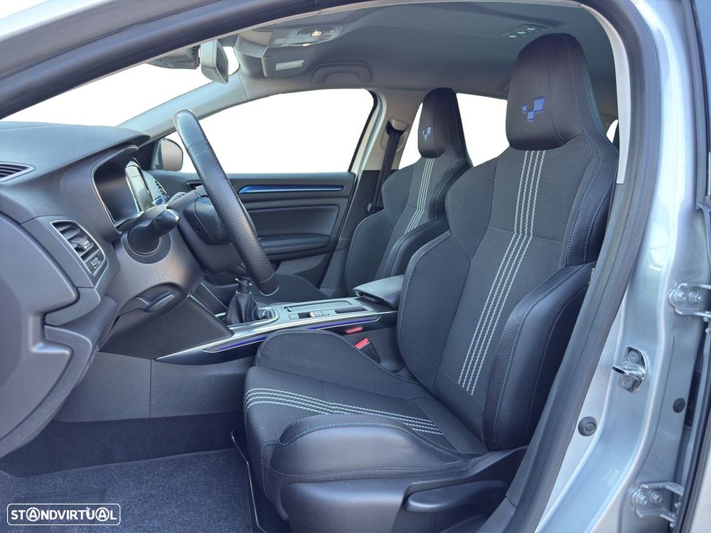 Renault Mégane Sport Tourer 1.5 dCi GT Line J18 - 11