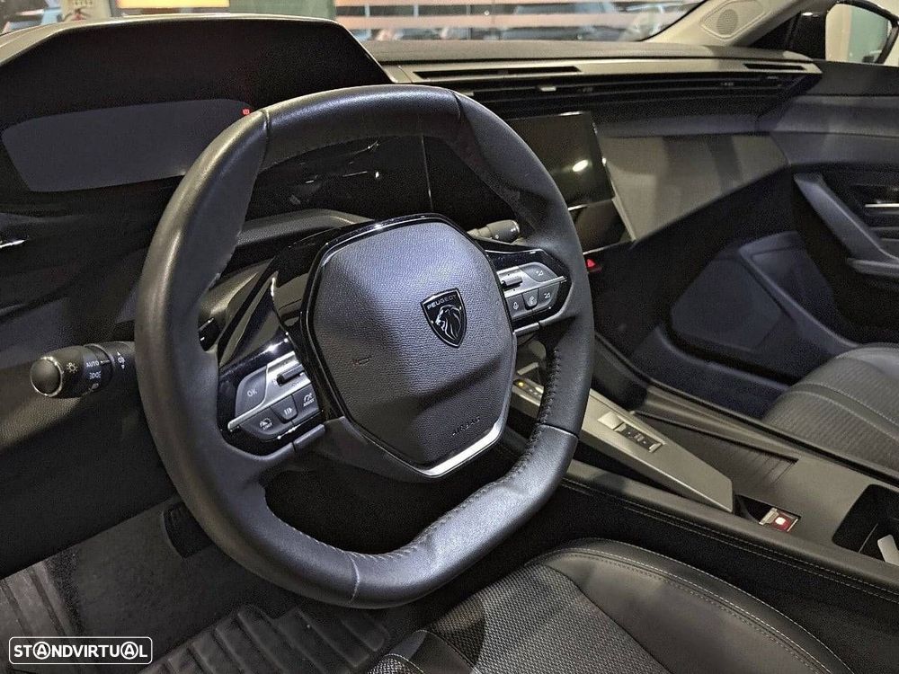 Peugeot 308 1.2 PureTech Allure EAT8 - 12