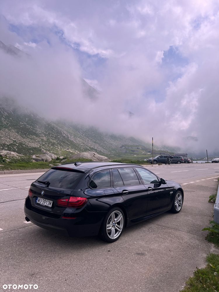 BMW Seria 5 530d xDrive - 15