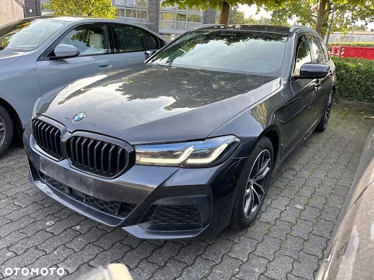 BMW Seria 5 540d xDrive M Sport Edition - 2