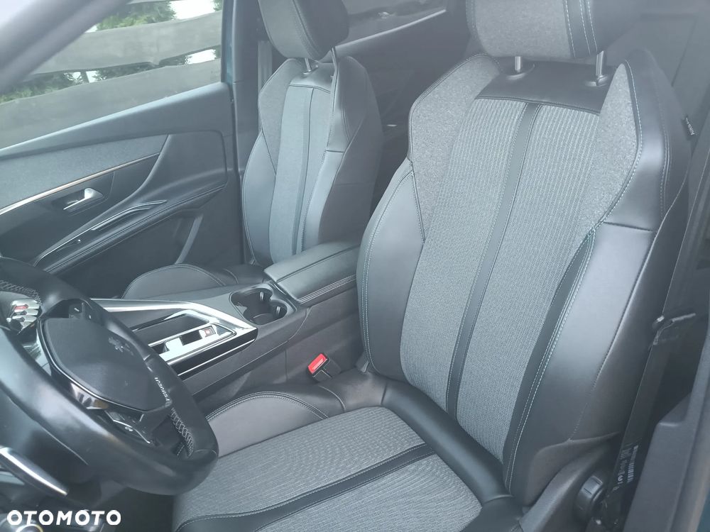Peugeot 3008 1.5 BlueHDi Allure Pack S&S EAT8 - 15