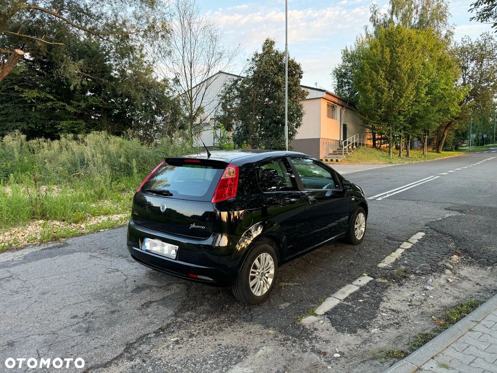 Fiat Grande Punto 1.4 8V - 5