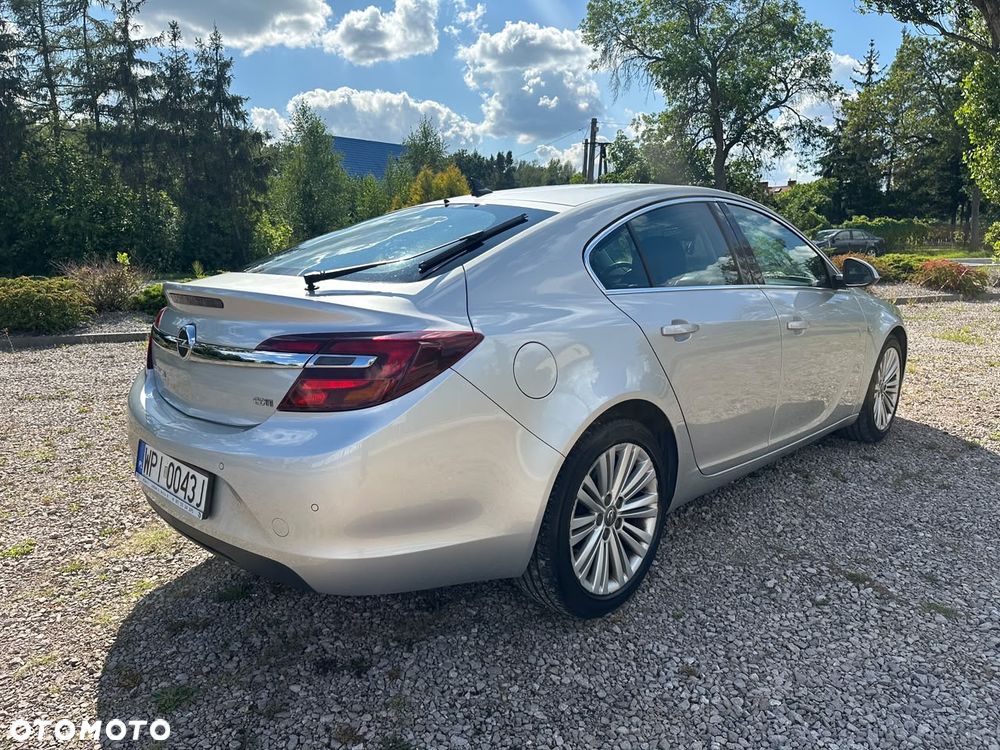 Opel Insignia 2.0 CDTI Cosmo 4x4 S&S - 4