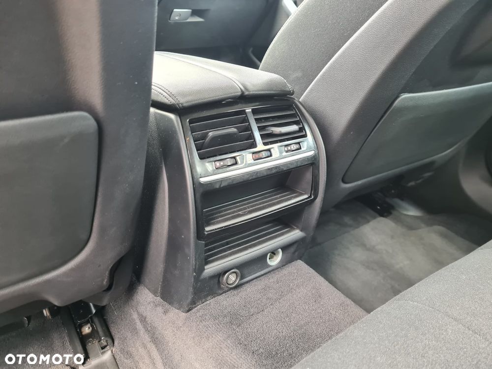 BMW Seria 5 520d - 11