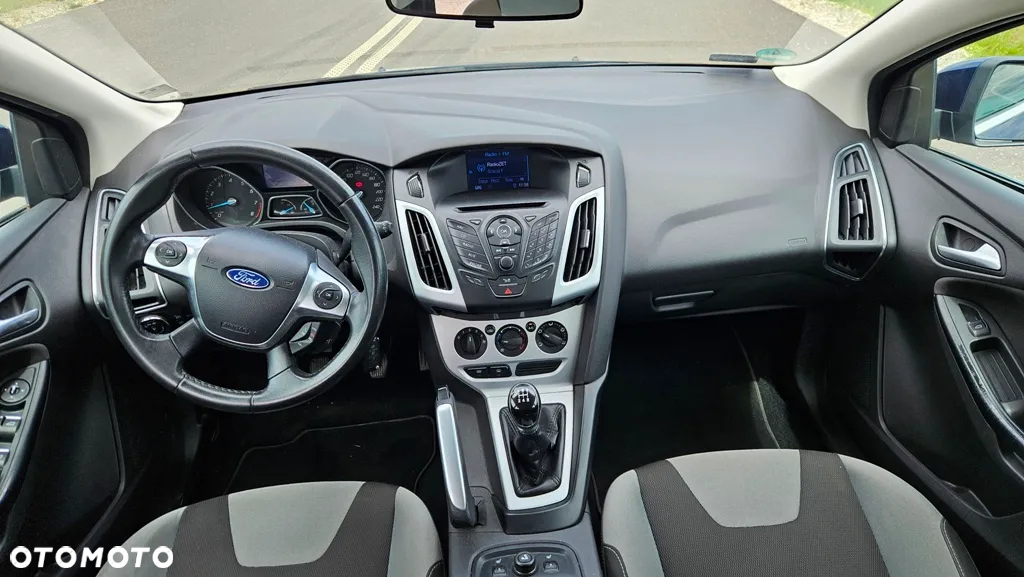 Ford Focus 1.6 TI-VCT Champions Edition - 19