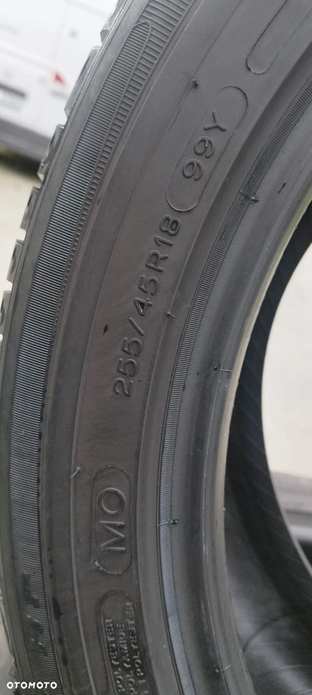 255/45/18 michelin primacy hp - 4