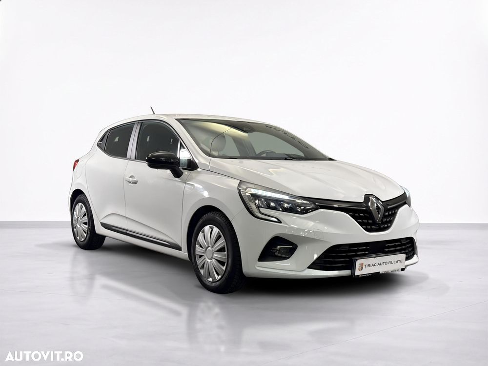 Renault Clio - 8