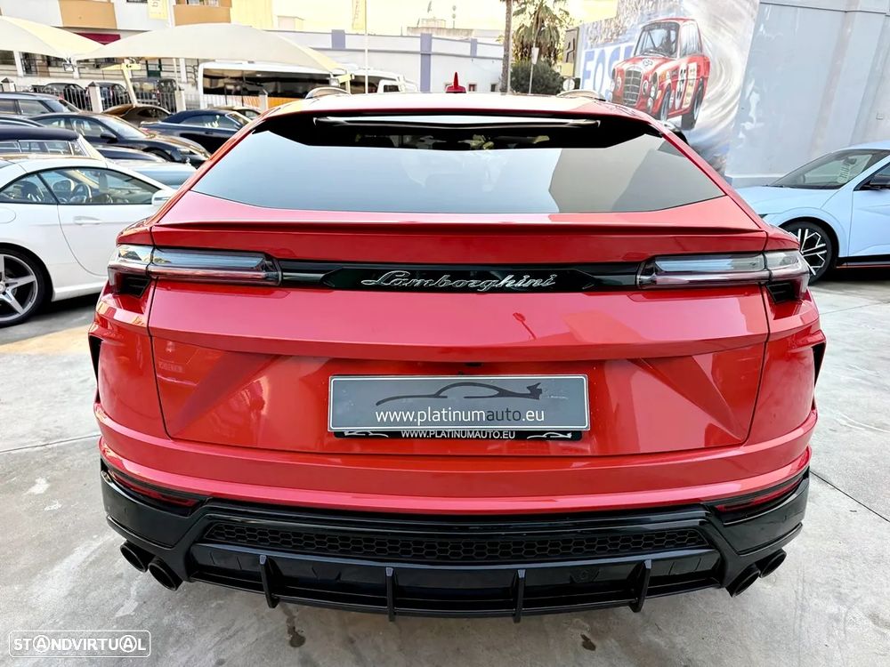 Lamborghini Urus 4.0 V8 - 4