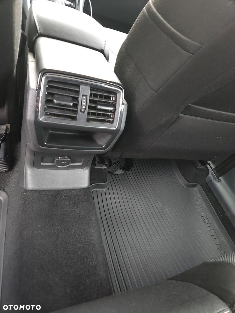 Skoda Kodiaq 1.5 TSI ACT 4x2 Ambition 7os - 24