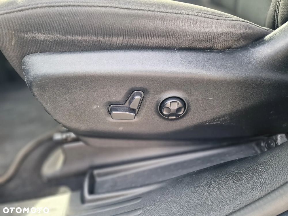 Chrysler Pacifica - 9