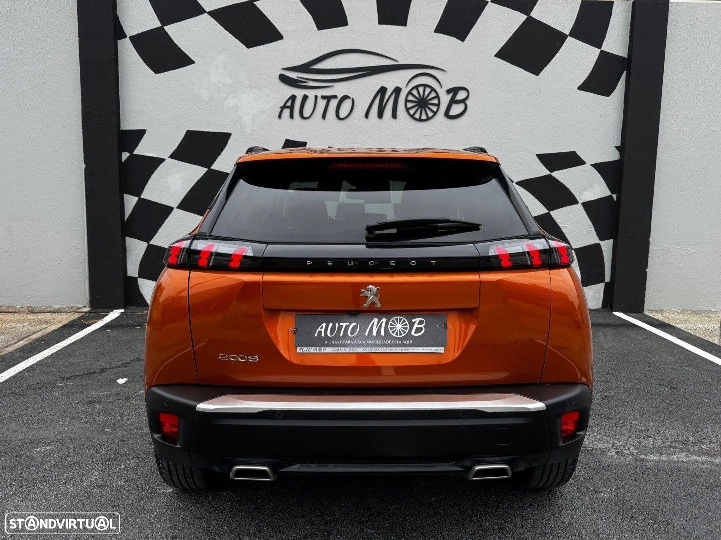 Peugeot 2008 1.2 PureTech Allure Pack EAT8 - 9