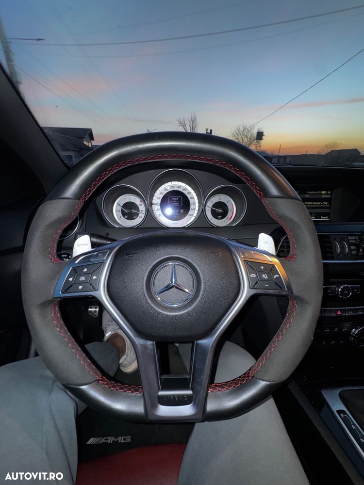 Mercedes-Benz C - 4