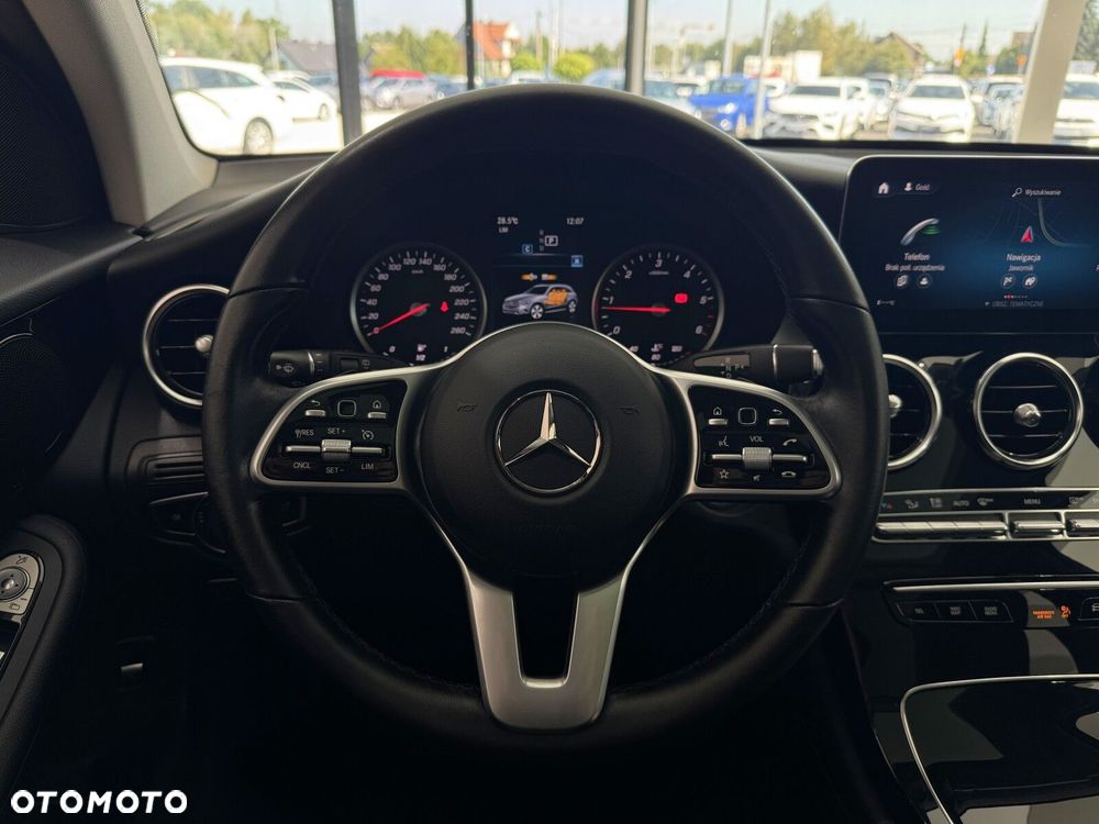 Mercedes-Benz GLC - 16