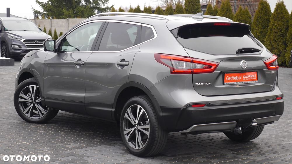 Nissan Qashqai 1.3 DIG-T AKARI - 22