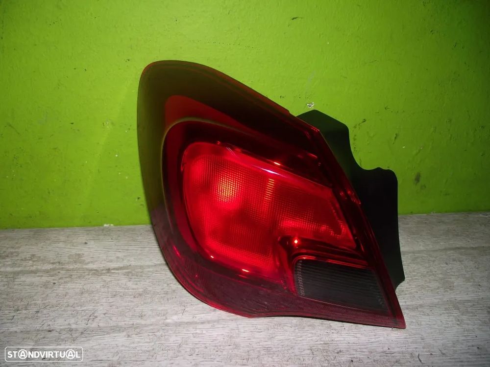 Farolim Trás Esquerdo Opel Corsa E - 2014 / 2019 - FR1032 - 1