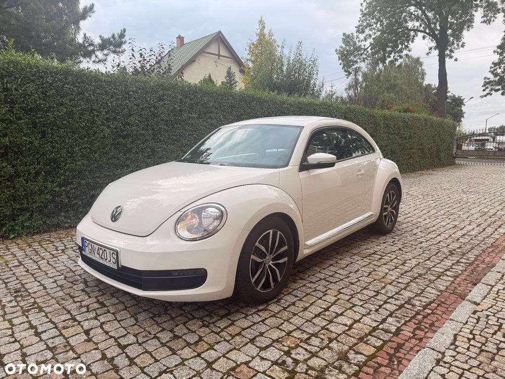 Volkswagen New Beetle - 2