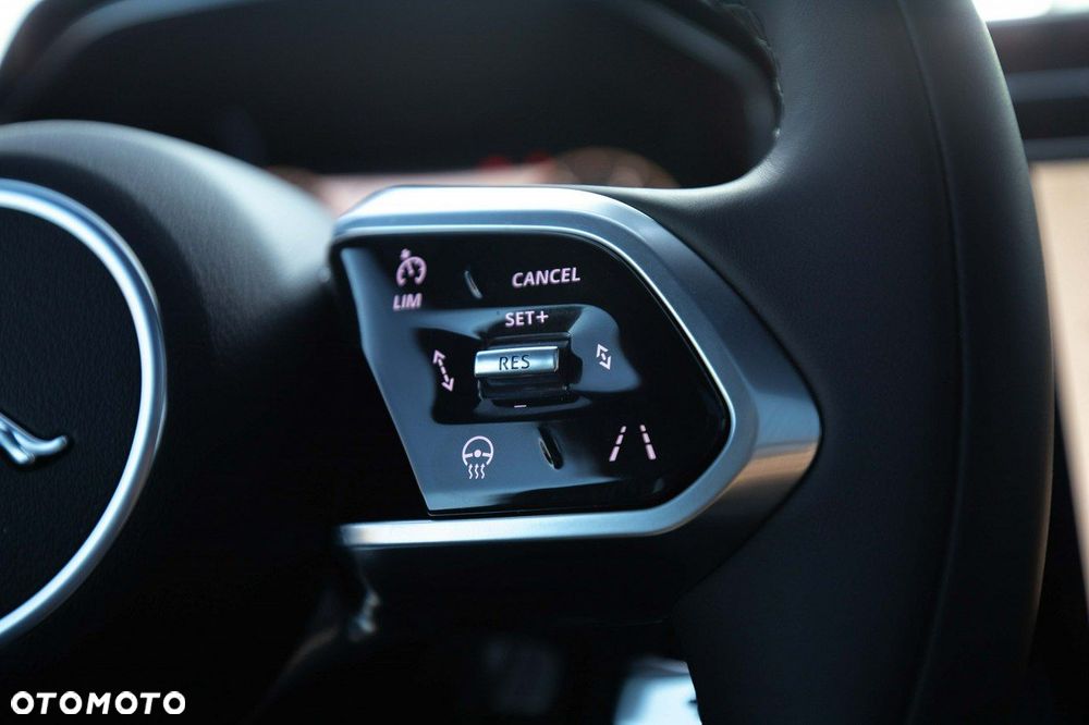 Jaguar F-Pace - 20