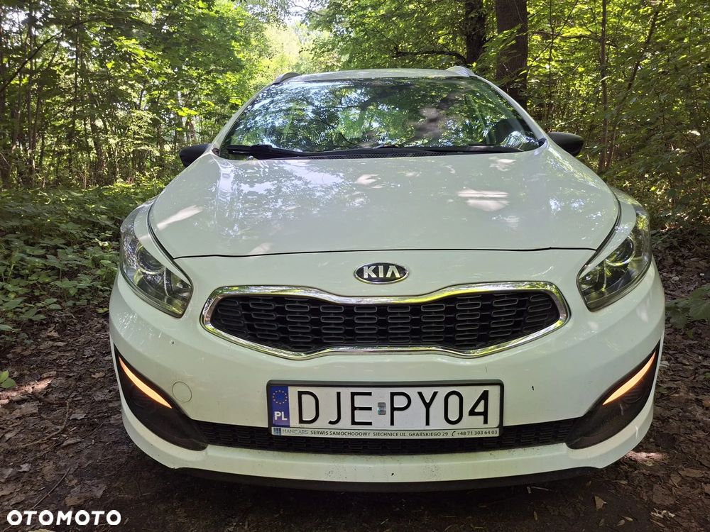 Kia Ceed 1.4 L - 1