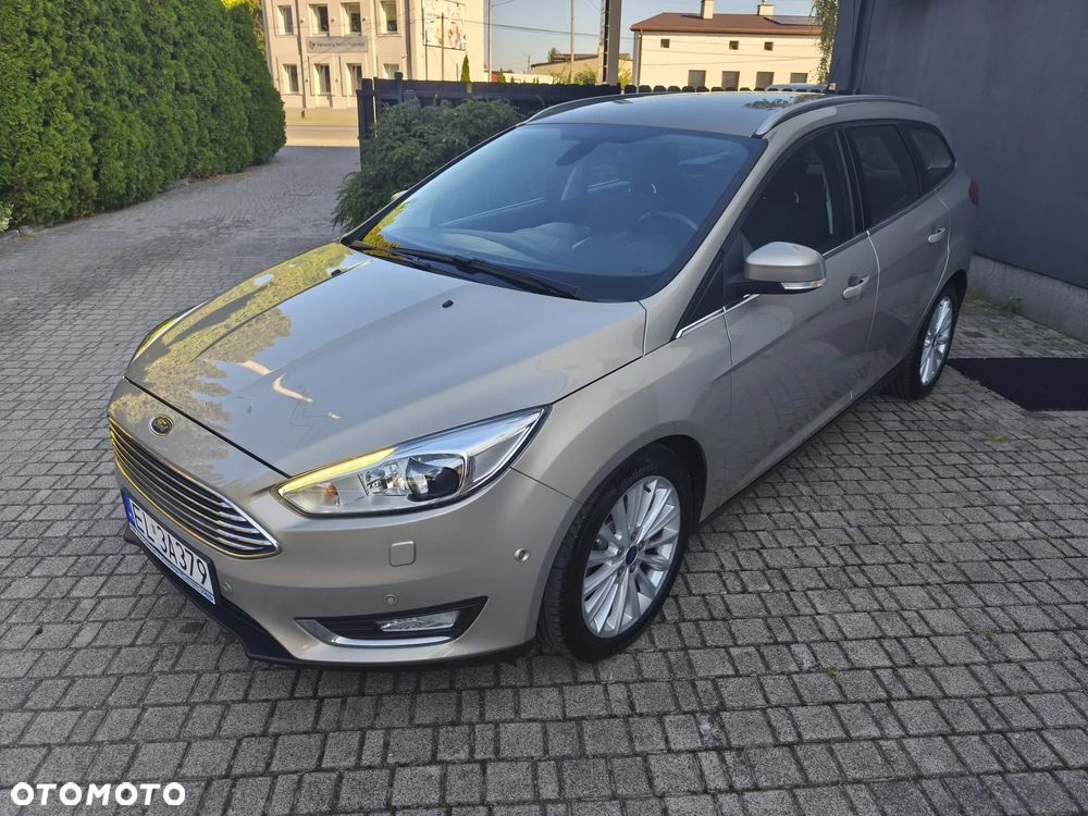Ford Focus 1.5 EcoBoost Titanium ASS - 1