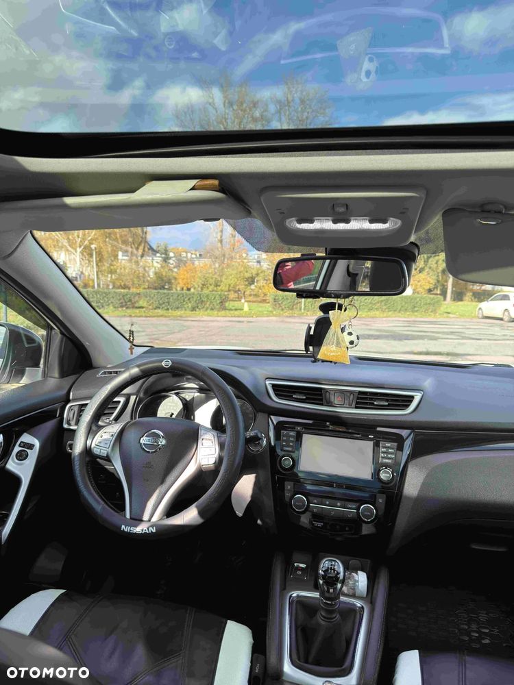 Nissan Qashqai 1.2 DIG-T Tekna EU6 - 3