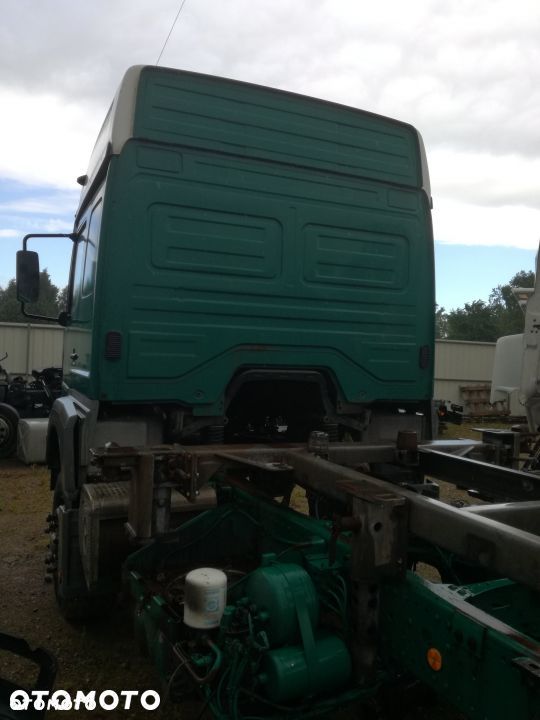 KABINA MERCEDES ATEGO 815 1828 - 4