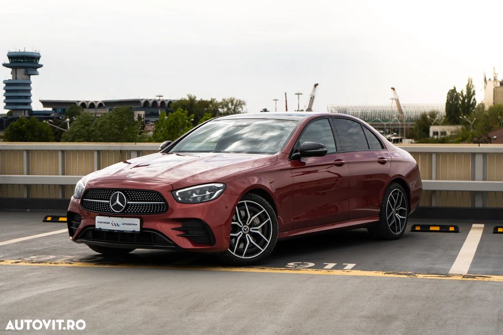 Mercedes-Benz E 300 de 9G-TRONIC AMG Line - 2