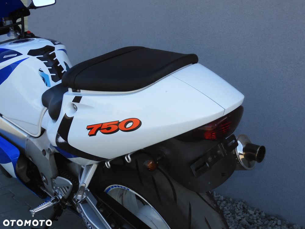 Suzuki GSX-R - 31