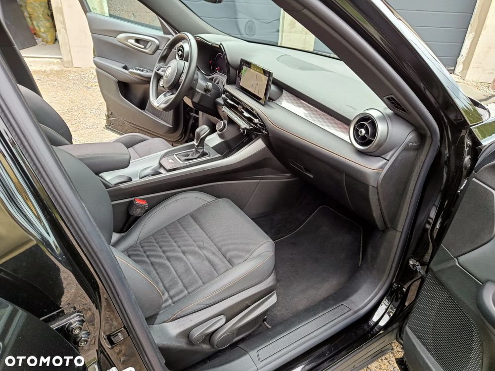 Alfa Romeo Tonale 1.5 T4 GSE mHEV TI DCT - 13