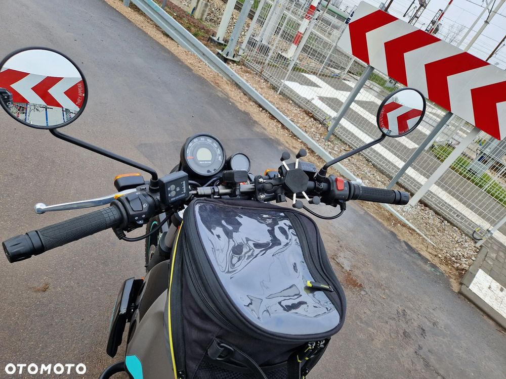 Royal Enfield Scram - 3