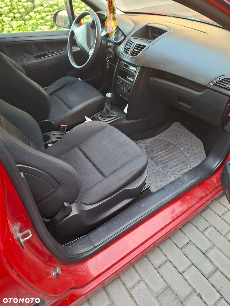 Peugeot 207 1.4 Trendy - 9