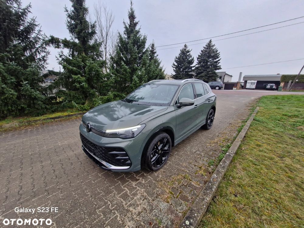 Volkswagen Tiguan 2.0 TDI SCR DSG R-Line - 2