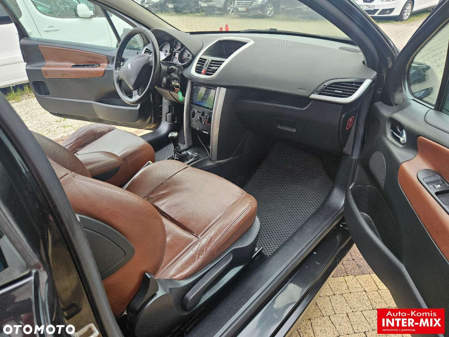 Peugeot 207 - 27