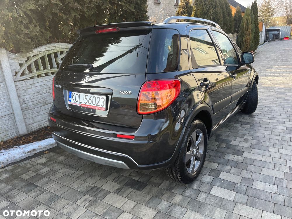 Suzuki SX4 1.6 VVT 4x2 Comfort - 14