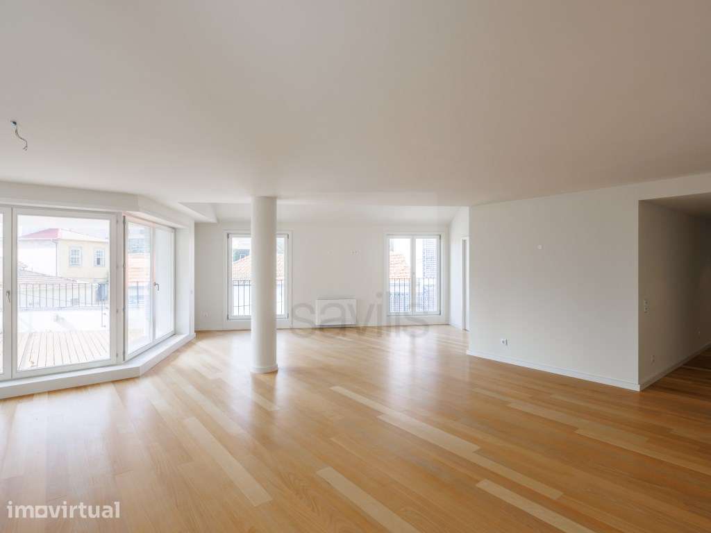 T4 duplex com terraço para venda na Foz Velha - Porto - Grande imagem: 2/42